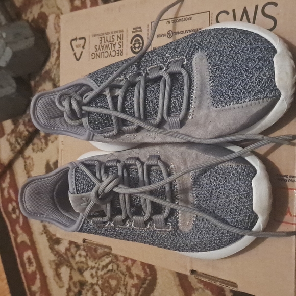 adidas Shoes - Gray Adidas Shoe